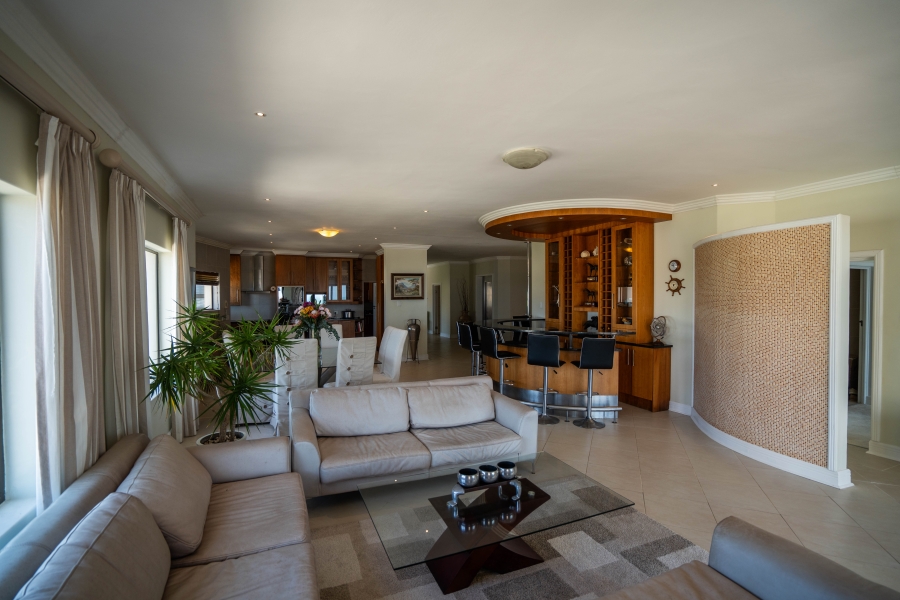4 Bedroom Property for Sale in West Beach Eastern Cape